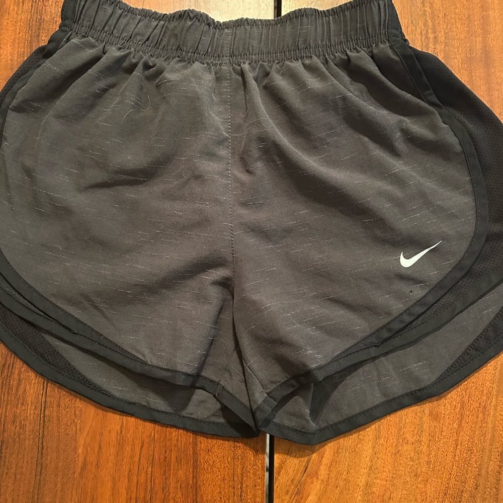 Nike women’s shorts size XS
